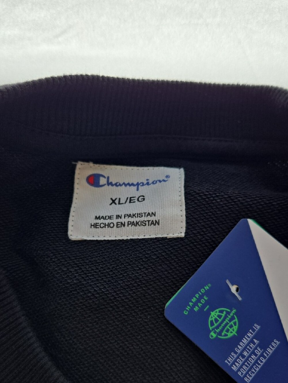 Champion Men's Black Crewneck Sweatshirt with Small Logo - Picture 3 of 8